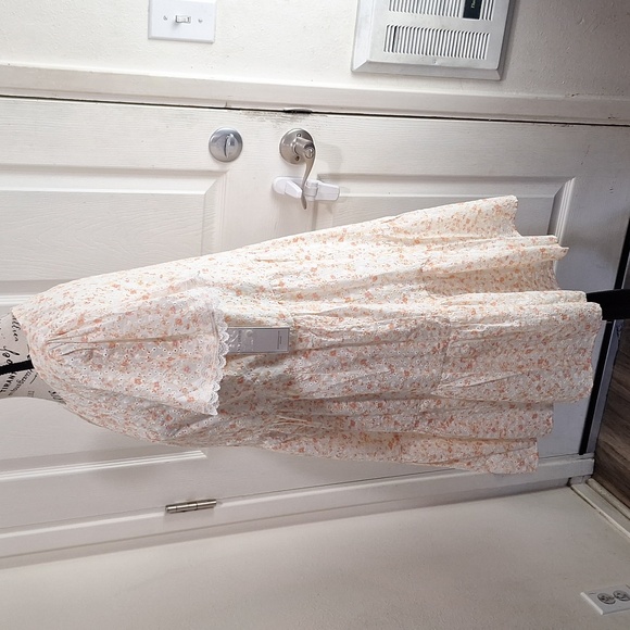 Aura Red Dress NWT Women's Sz M - Picture 5 of 11